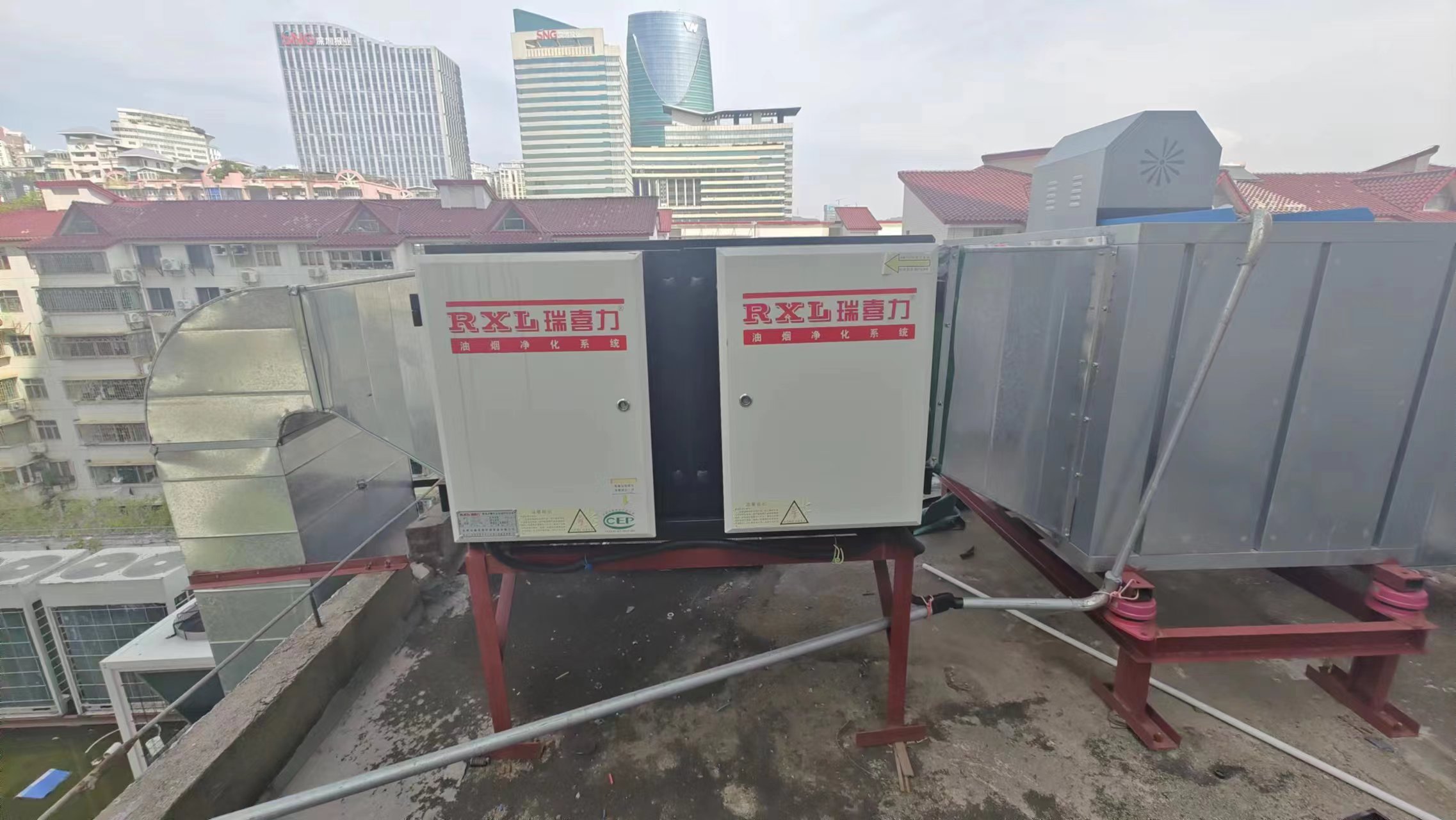 预算有限？看小饭店如何选择性价比高的EVO视讯净化器